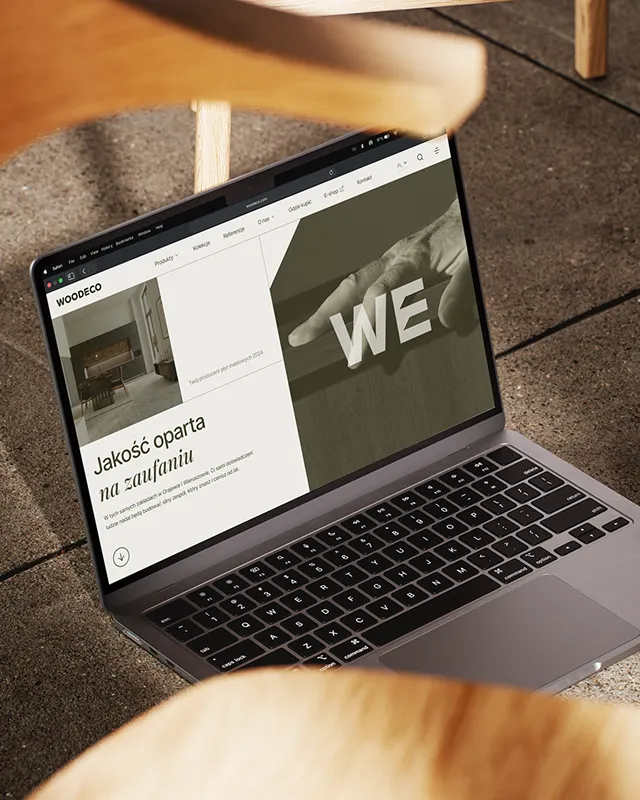 Woodeco website logo laptop